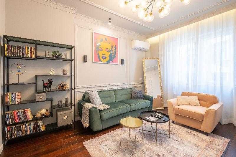 Дава се под наем Тристаен апартамент в София, Люлин 6 - 90 кв.м за 380 € - Снимка #1