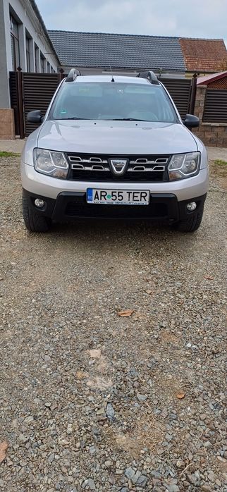 Vând Dacia Duster 4x4dci