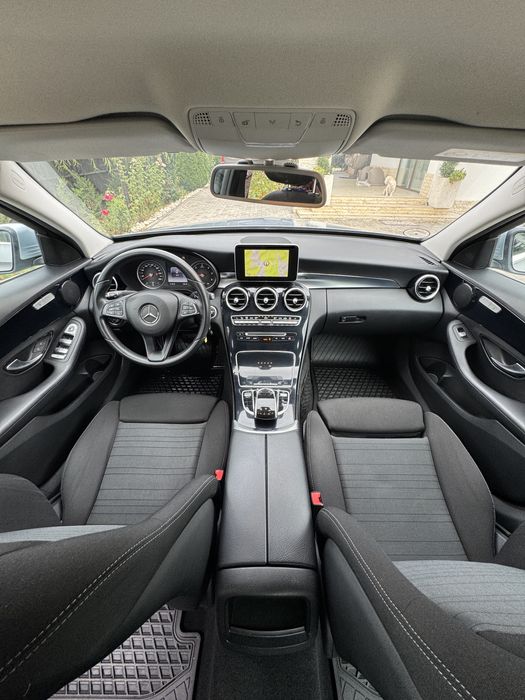 Mercedes-Benz C220 / 170 cp. (BlueTEC)