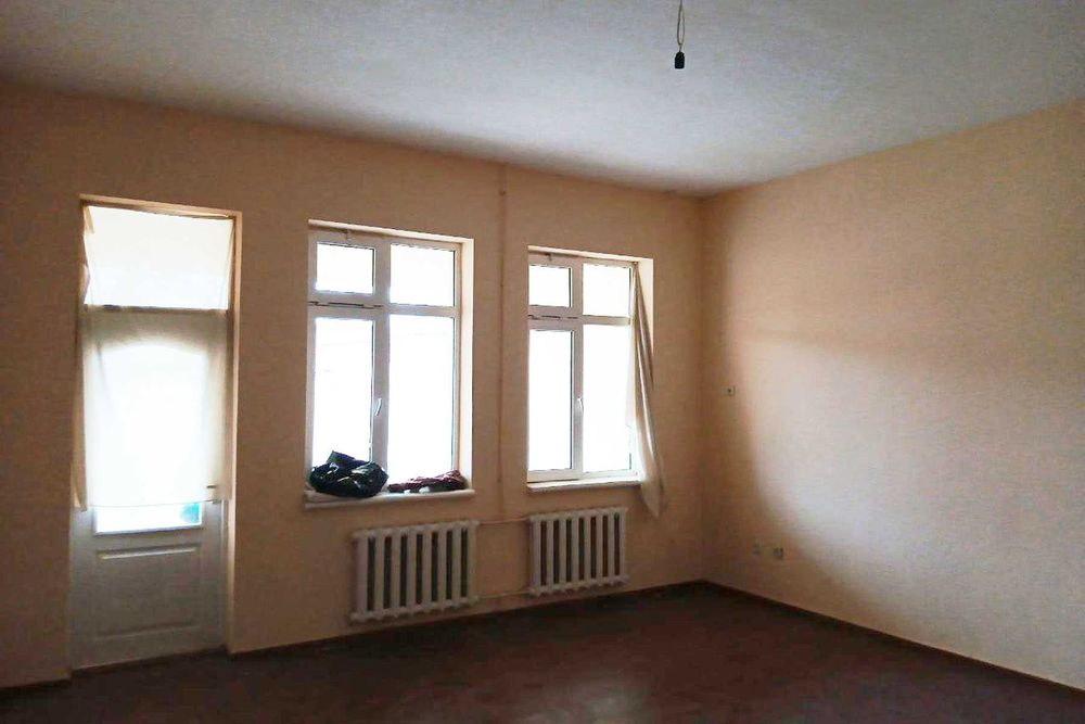 Коттедж 6 соток 5 ком, ор.Маданият