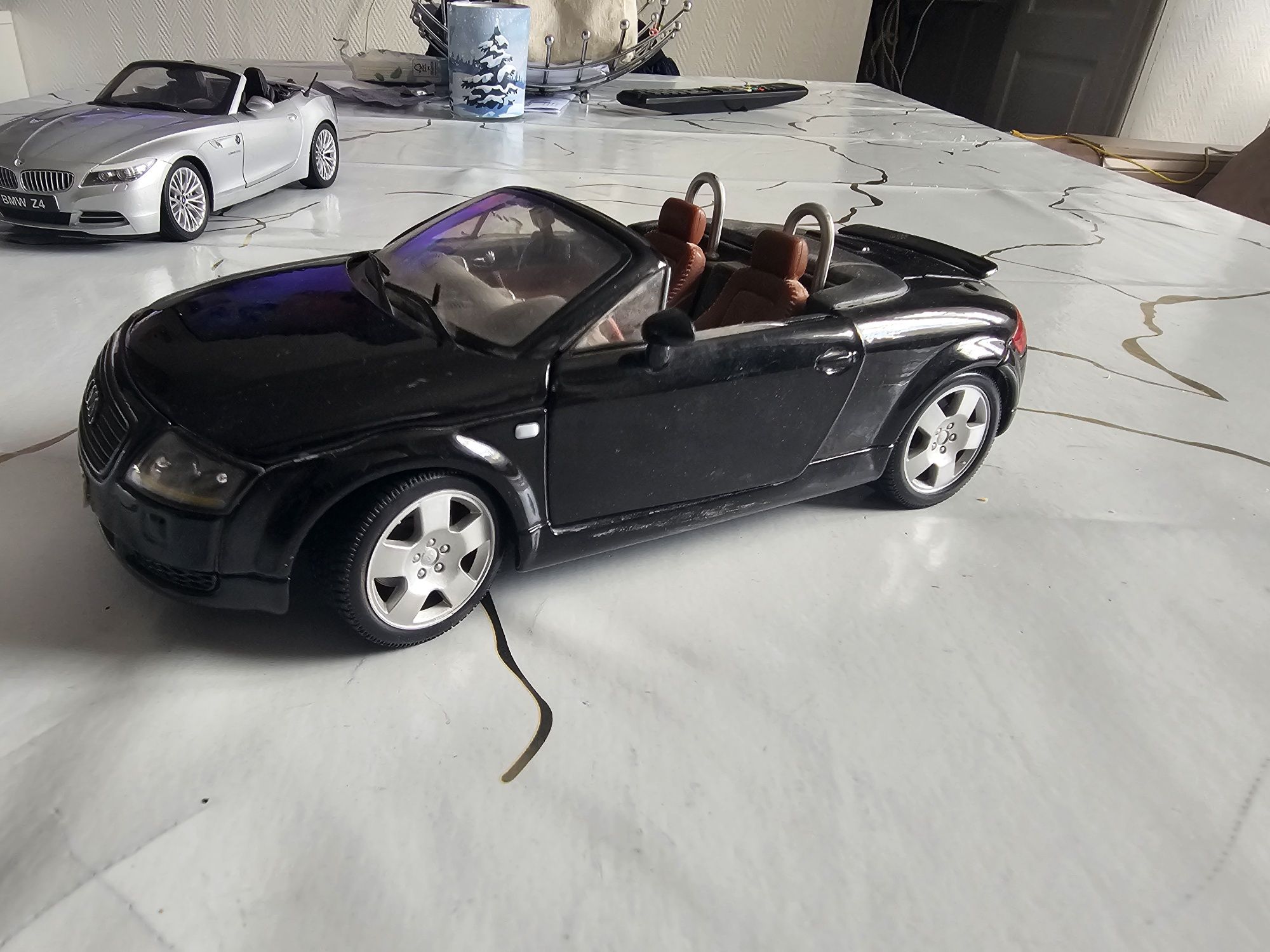 Audi TT Roadster Maisto