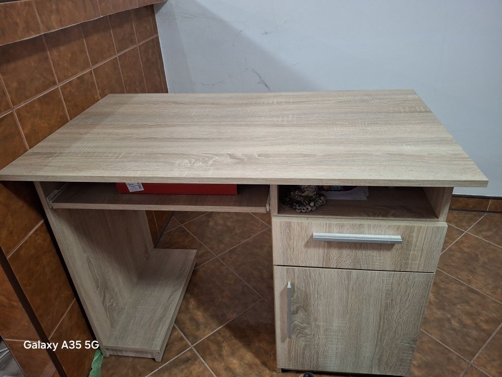 Vand mobila living Casa Rusu în stare perfecta