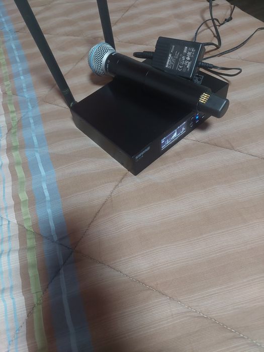 Shure QLXD  sennheiser