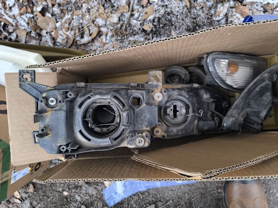 Фары Митсубиси галан 7 поколение 95года