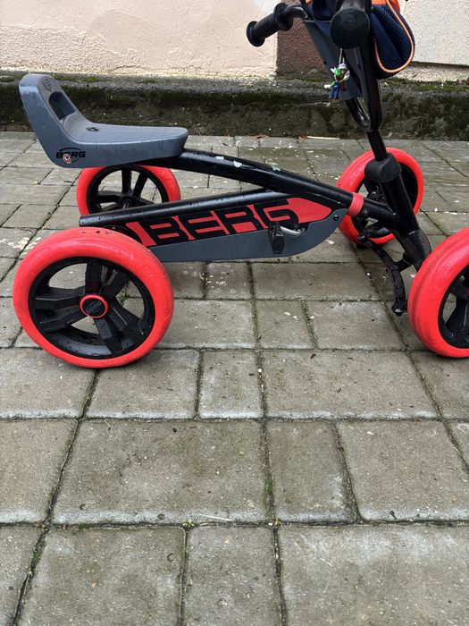 Cart cu bedale Berg