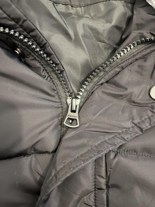 Geaca burberry neagra