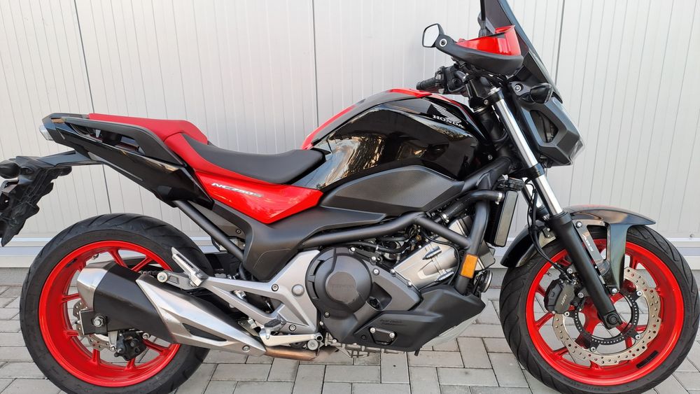 Honda NC750SD an 2016