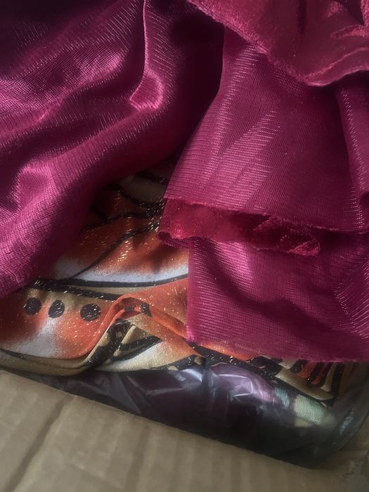 Отдам бесплатно отрезы тканей -тем, кто шьёт