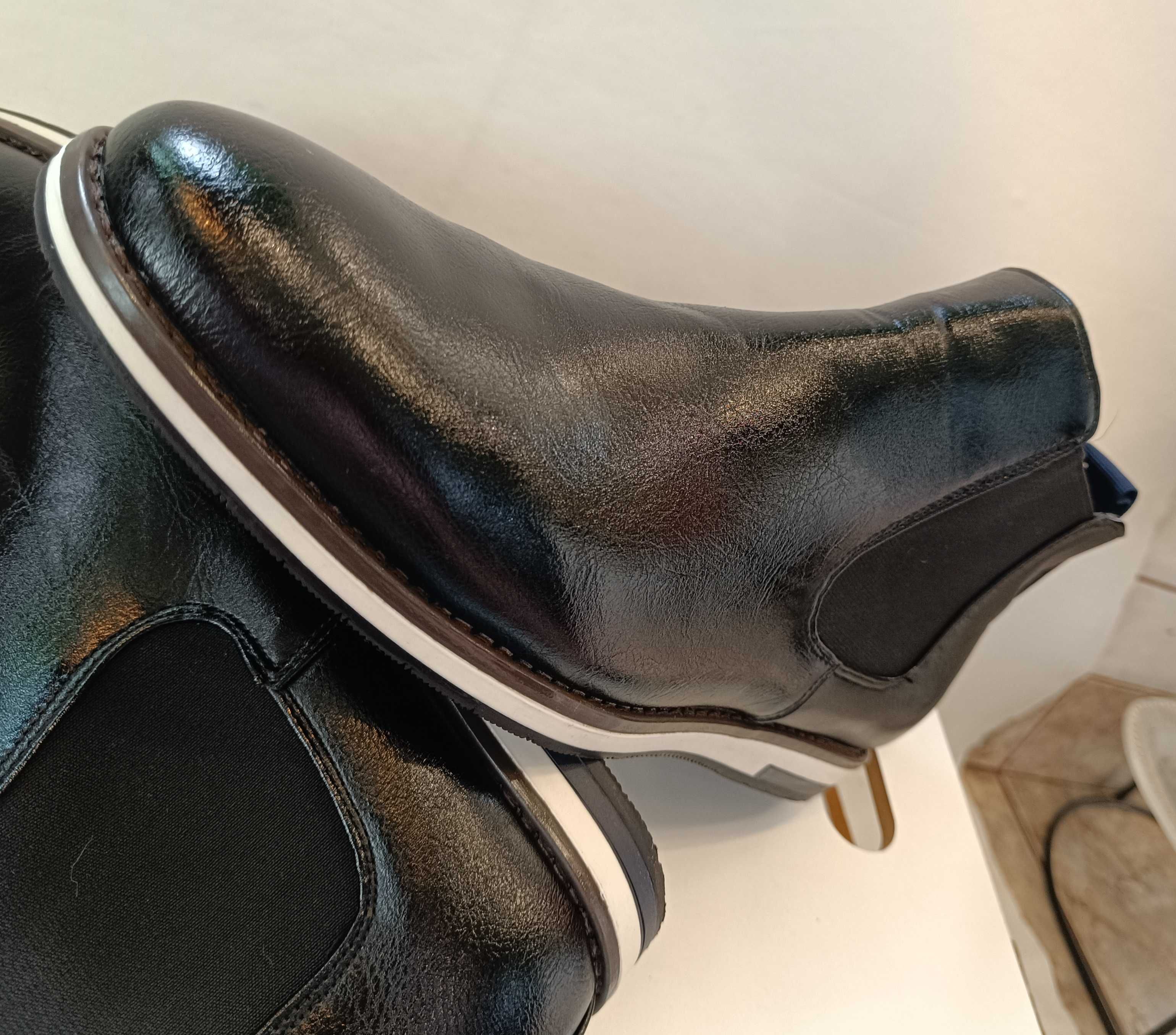 Ghete chelsea 42 42.5 premium French Connection NOI piele naturala
