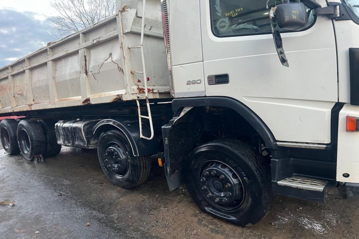 Dezmembrez Volvo FM generatia [2001 - 2005] Autobasculanta D9A340 ECO