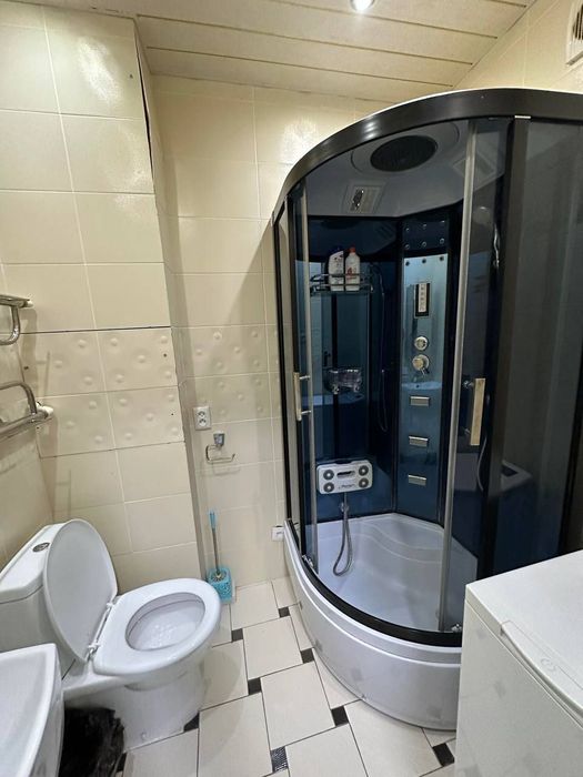 Квартира на Ц13 2/3/4 общ пл 50м ,76 серия ,разделка