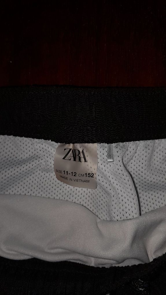 ZARA Къси панталони