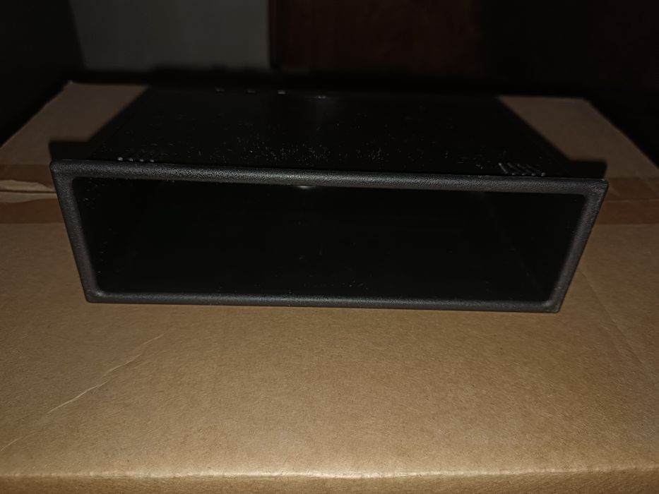 Штатная полочка Приора 1 -  Priora