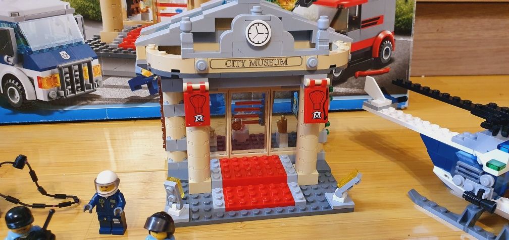 Lego 60008 muzeu
