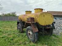 Cisterna de apa pentru tractor