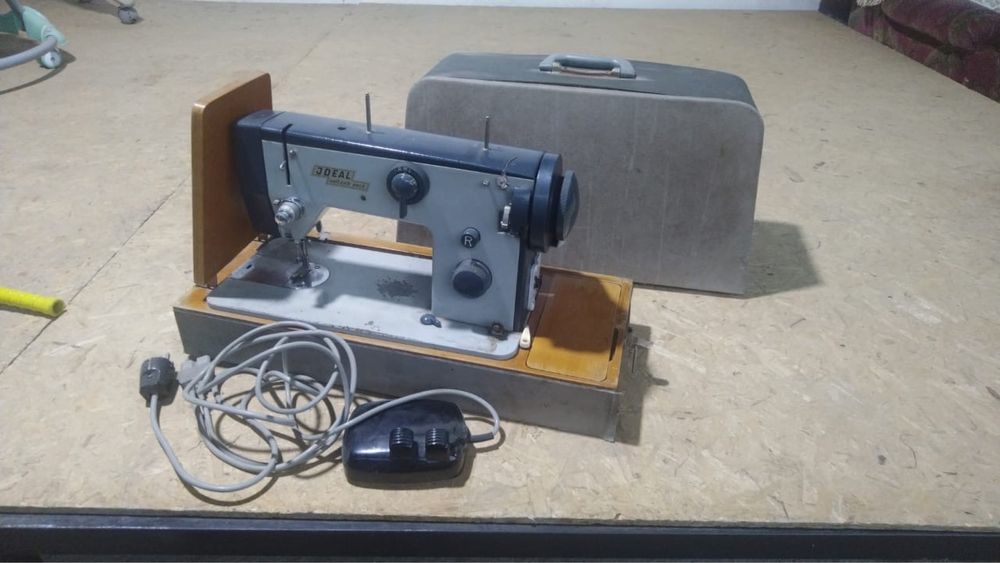 Швейная машинка