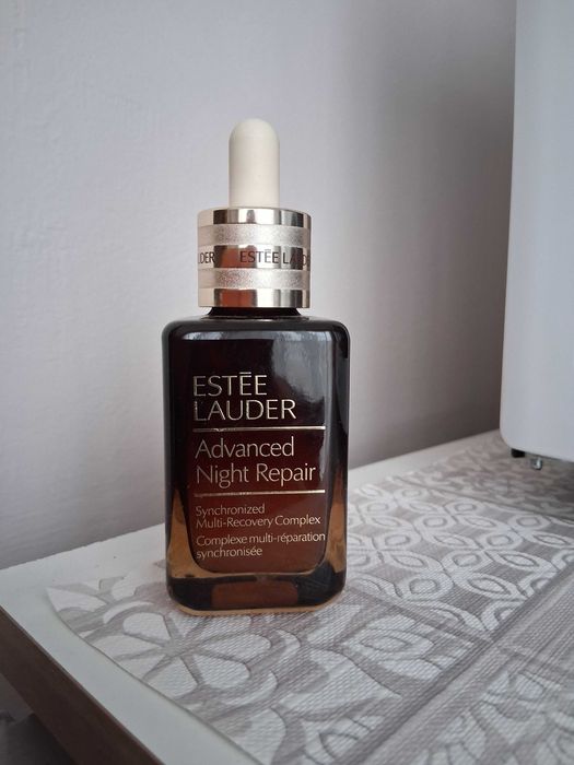 Серум за лице Estee Lauder