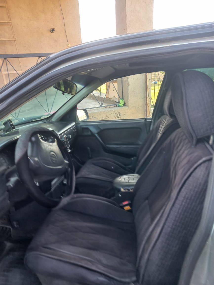 Opel vectra kyb2.0