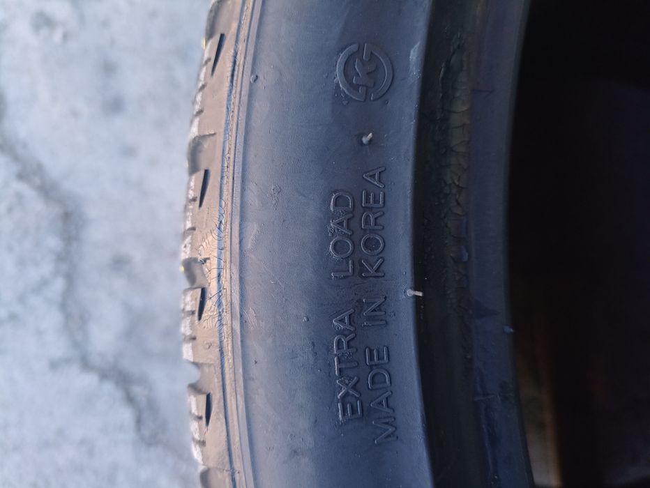 4 anvelope de iarna Hankook 255/35 R19 dot 2820