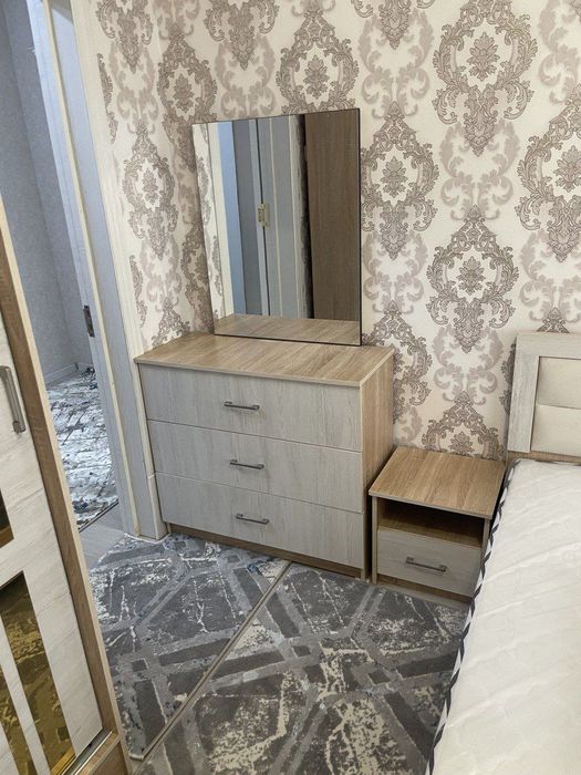 Сельхоз ,Сампи Чак чук бозор срочно сдам 2 комнатную квартиру с обстан