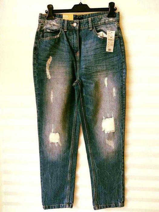 Новые женские джинсы французского бренда KIABI.