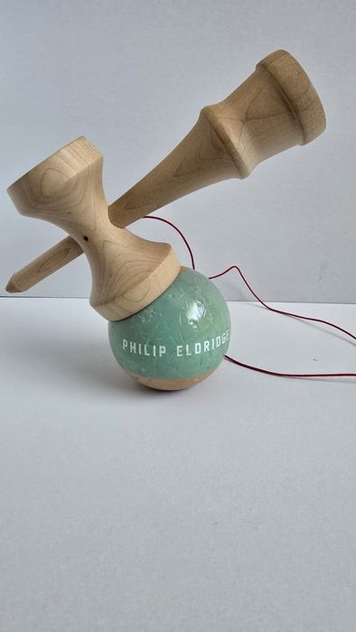 Krom Kendama Pro Model Philip Eldridge