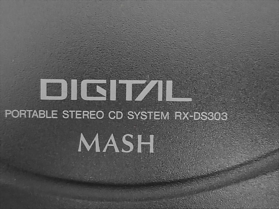 PANASONIC RX-DS303 Portable Stereo CD System, radio, CD, casetofon.