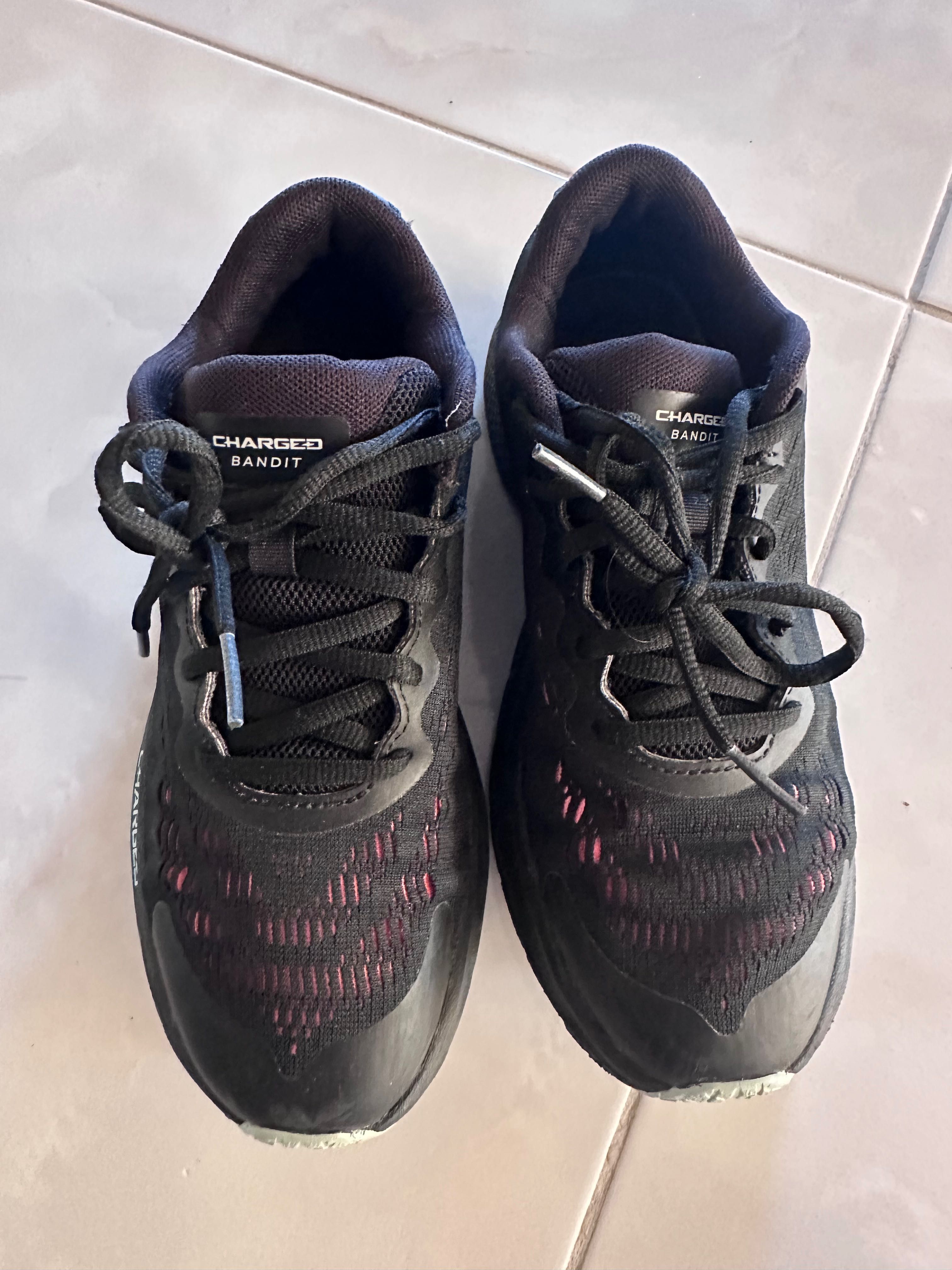 Спортни обувки Under armour