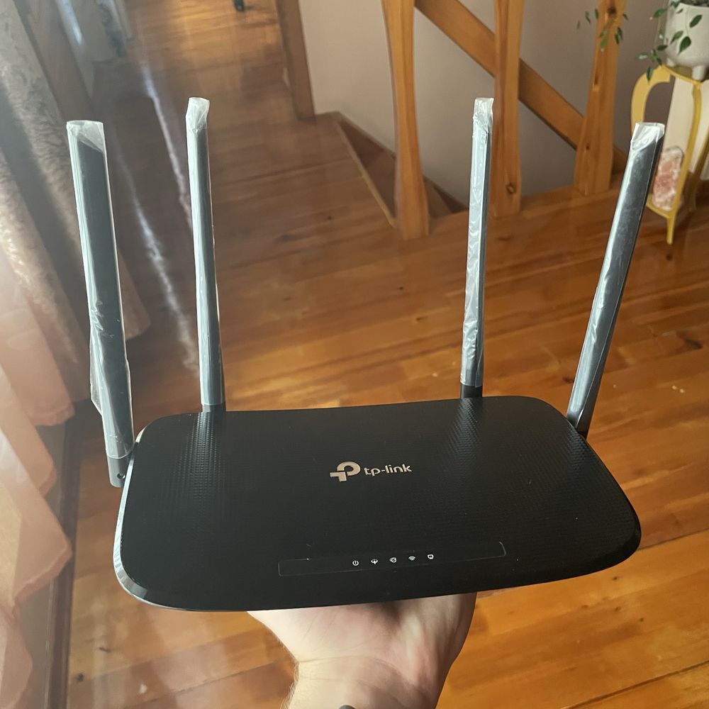 Wi-Fi роутер TP-LINK Archer VR300