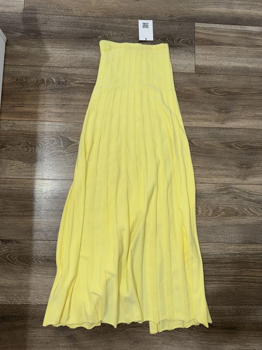 Alice Evis butter yellow пола и топ