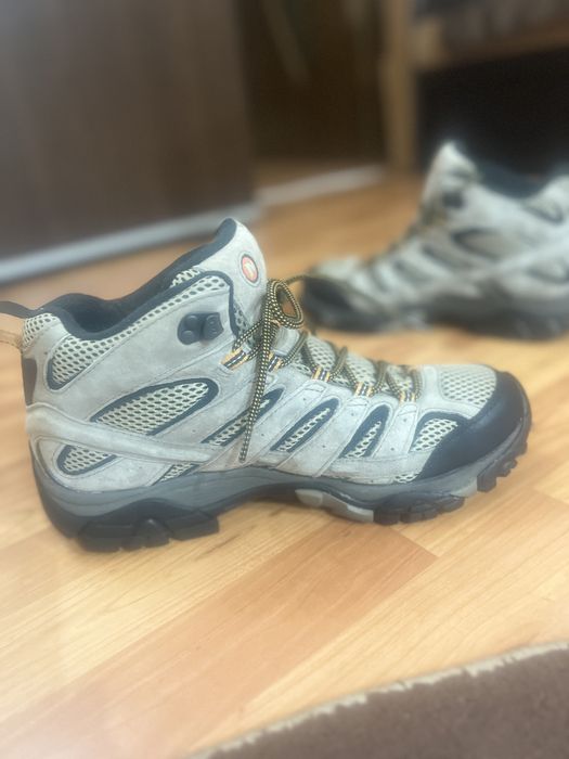 Ghete drumetie Merrell