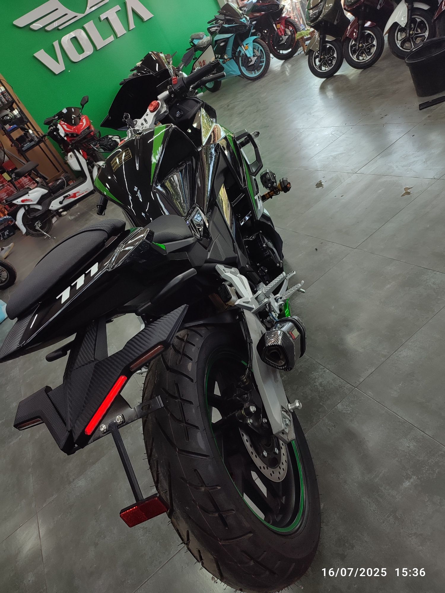 Motor sport Bayk 400cc