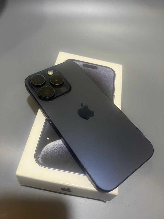Apple iPhone 15 Pro,128 GB (Город Семей,ул Валиханова 100/1)ЛОТ:762575
