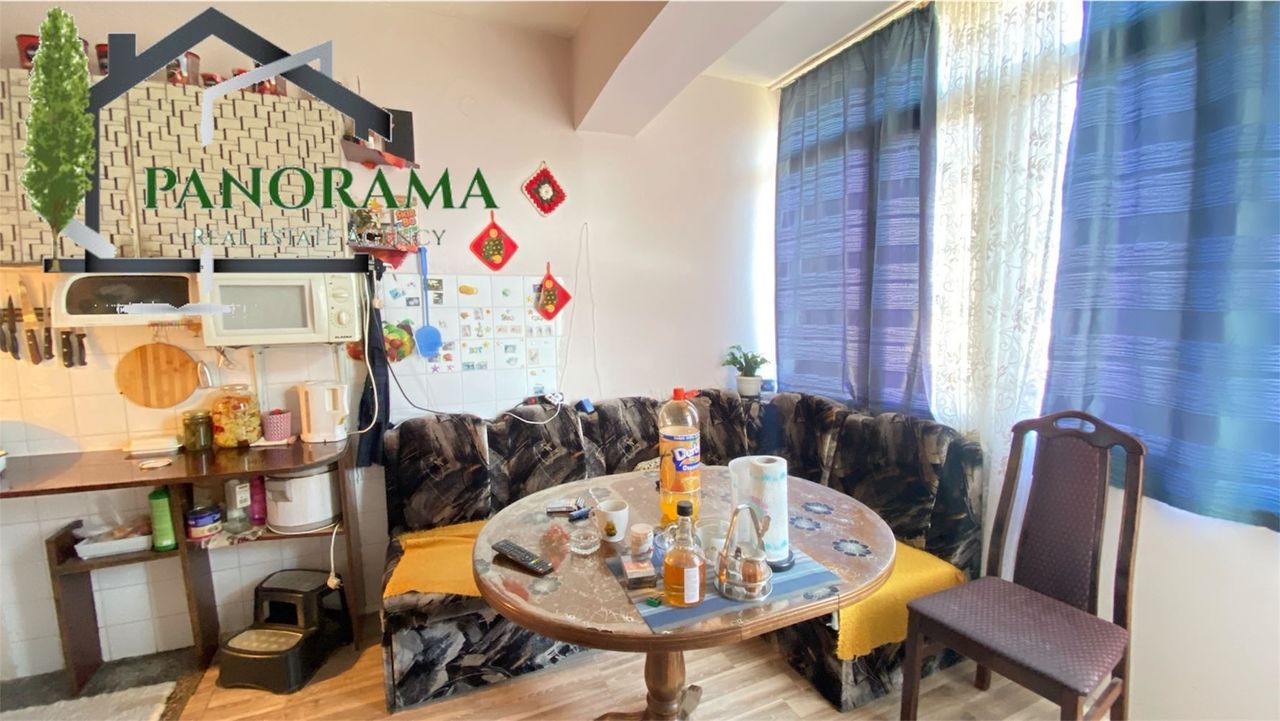 Продава се Многостаен апартамент в Шумен, Дивизионна болница - 116 кв.м за 1407 €/кв.м - Снимка #2
