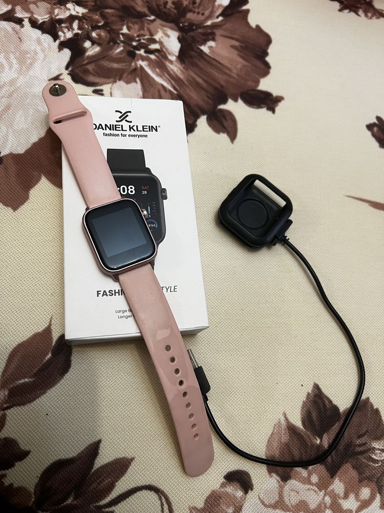 Ceas smartwatch daniel klein