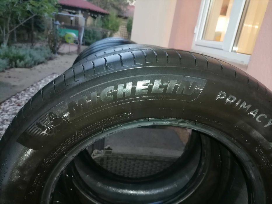 Anvelope Michelin Primacy 4 215 65 R17