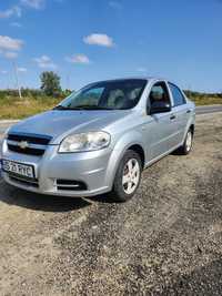 Vând Chevrolet Aveo