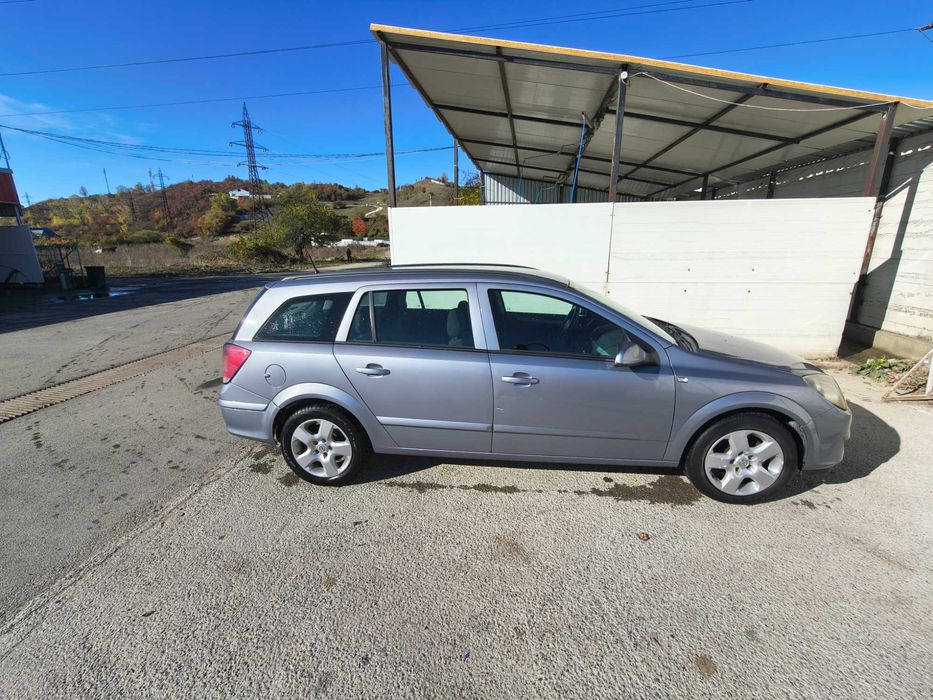 Opel Astra h , 2005 motor 1.4