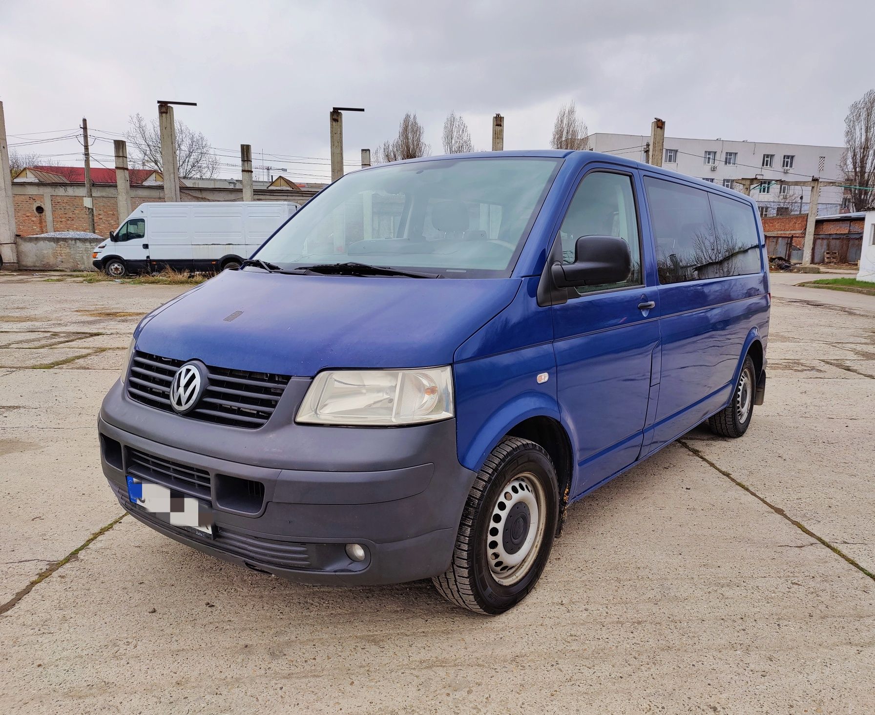 VW T5 Transporter 2.5 Tdi 4Motion 8+1 locuri