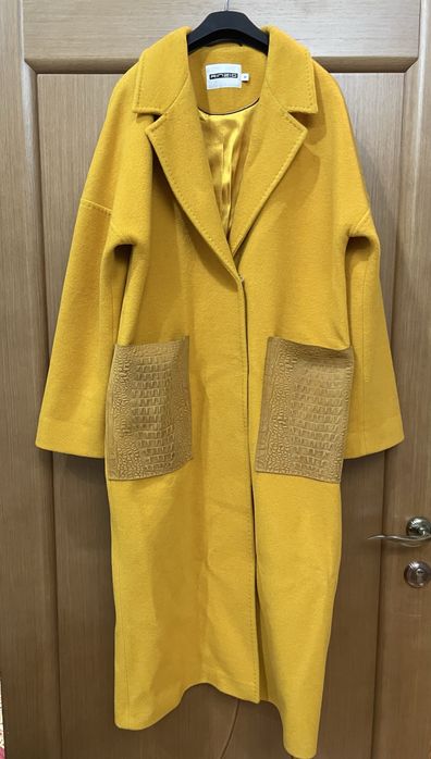 Пальто женское материал лама………