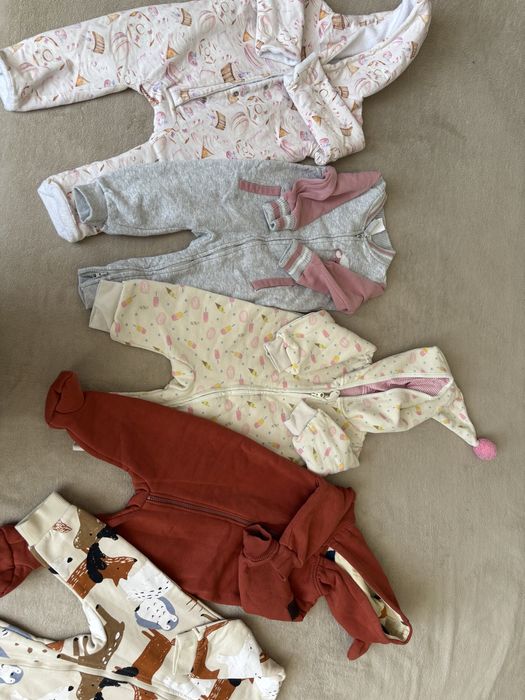 Продам детские вещей для девочки