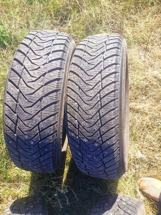 Продам зимние шины Yokahama 4 штуки