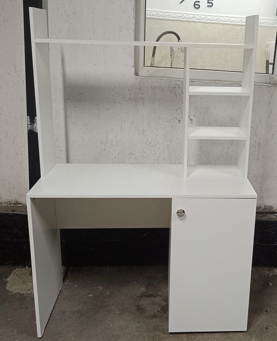 Парта письменный стол