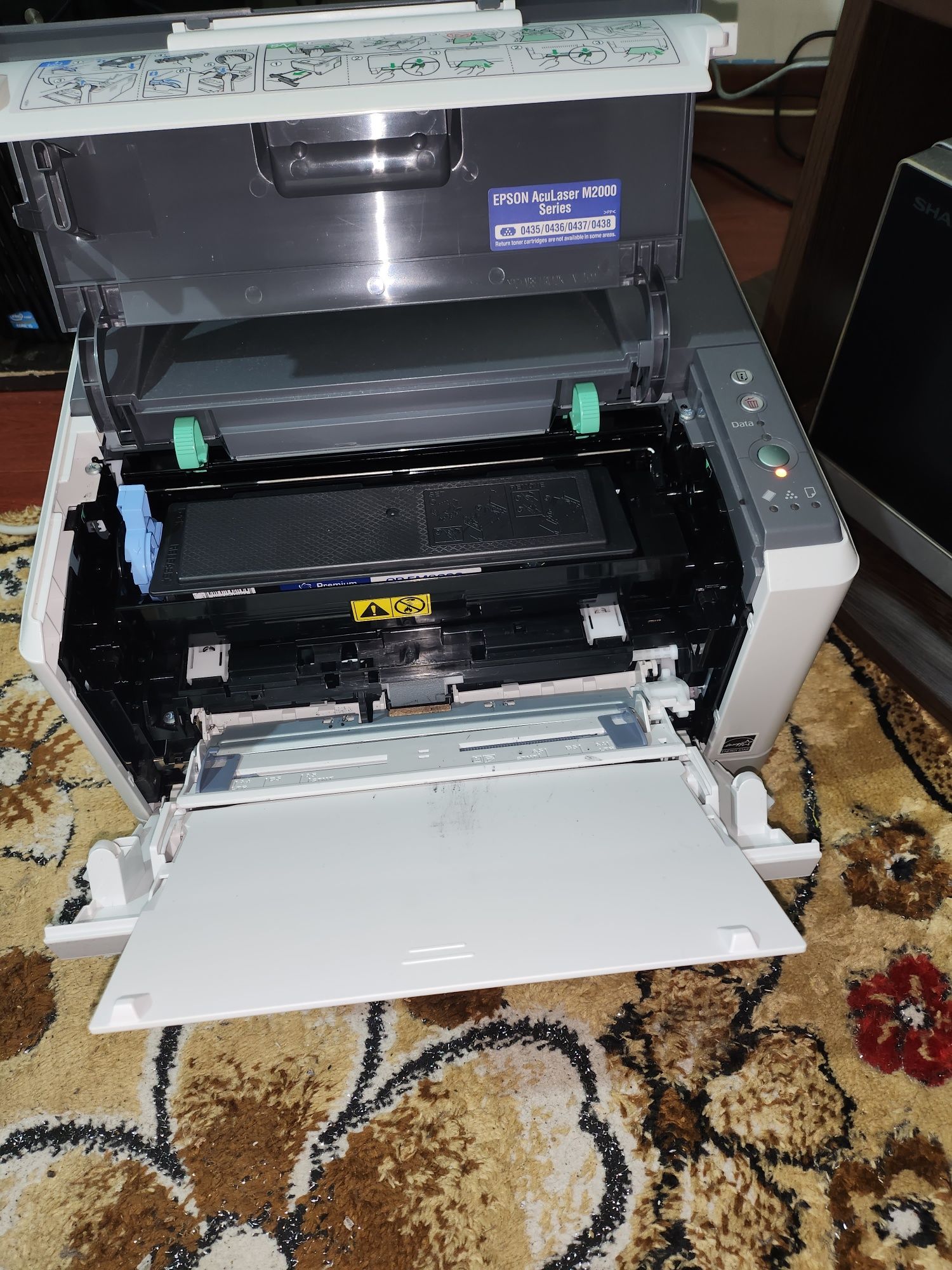 Imprimanta laser EPSON AcuLaserM 2000D