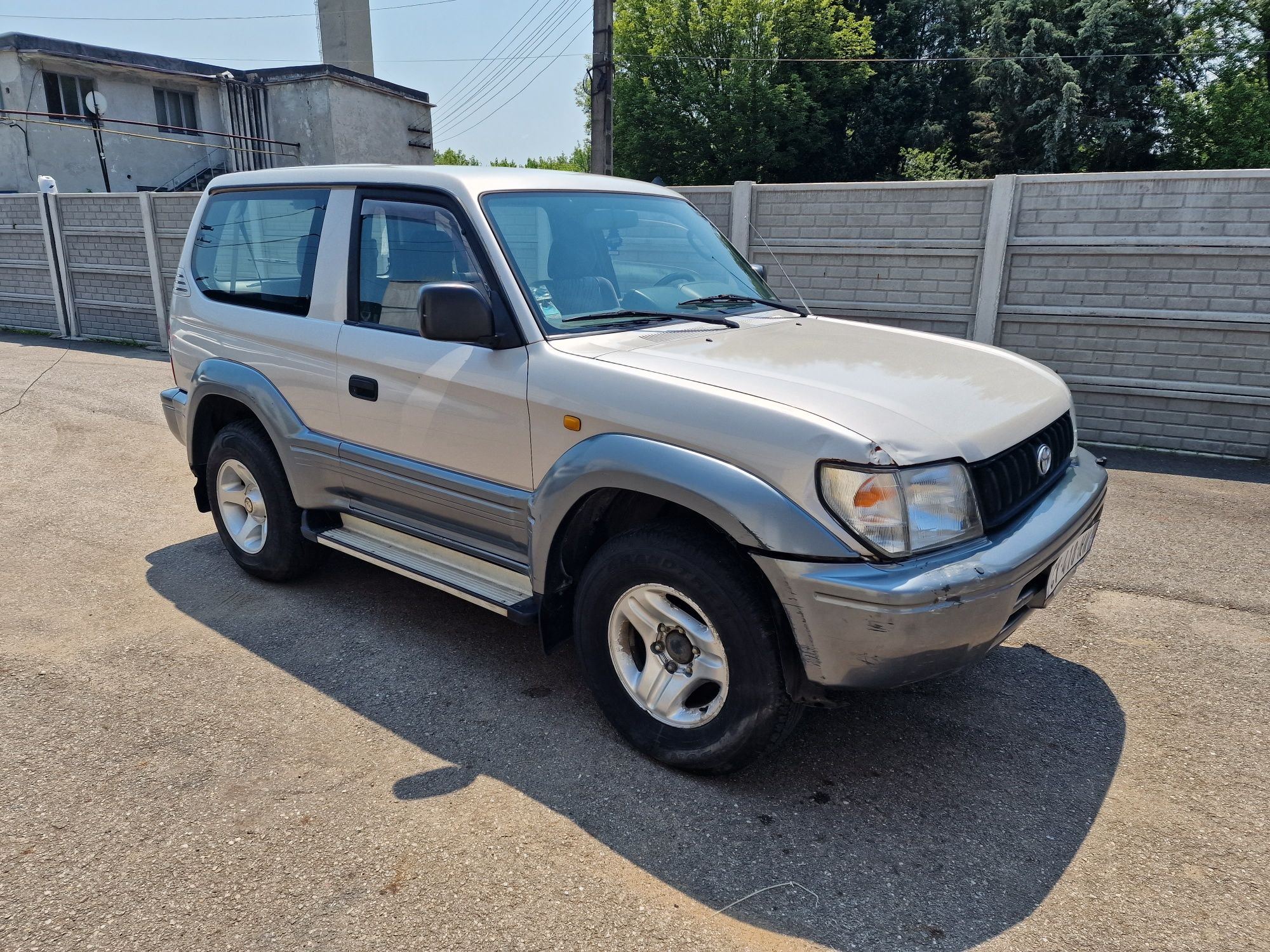 Dezmembrez Toyota land cruiser j90-j95 3.0d