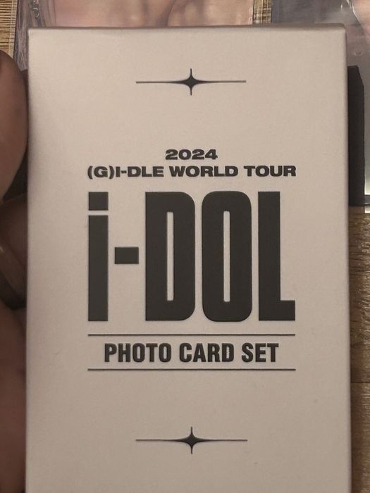 Официални картичкина gidle сет