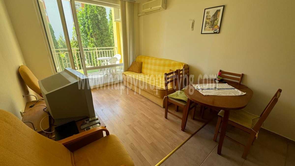 Продава се Двустаен апартамент в Свети Влас - 74 кв.м за 933 €/кв.м - Снимка #3
