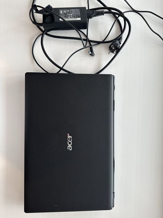 Продам ноутбук Acer Aspire 7560