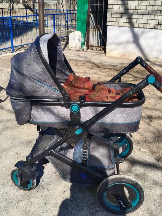 Продам коляску трансформер