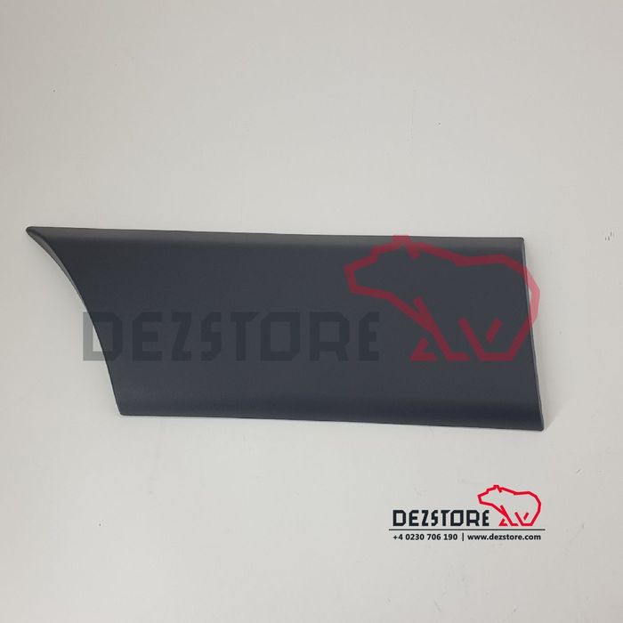 768F30006R Ornament lateral dreapta Renault Master